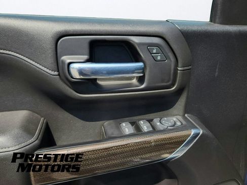 Used 2022 Chevrolet Silverado 3500 LT w/ Convenience Package AWD/4WD image 16