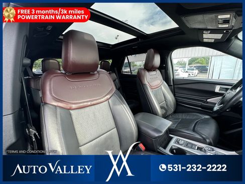 Used 2020 Ford Explorer Platinum w/ Premium Technology Package AWD/4WD image 20