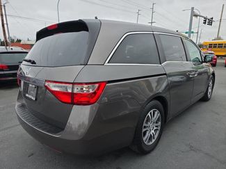 Used 2011 Honda Odyssey EX-L video 2