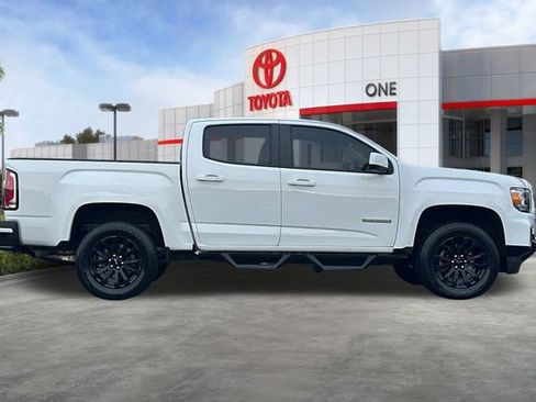 Used 2022 GMC Canyon Elevation w/ Elevation Premium Package image 3