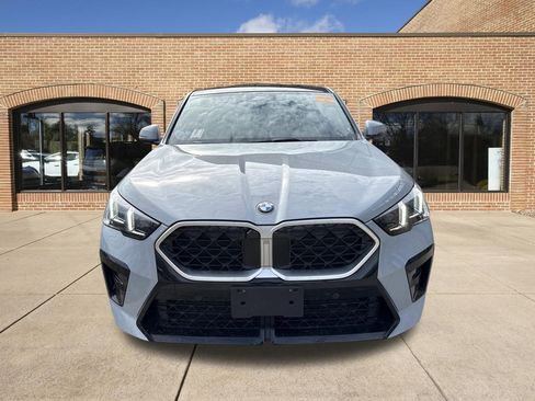 Used 2025 BMW X2 xDrive28i image 8