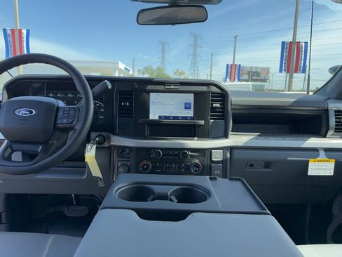 New 2026 Ford F550 4x4 Crew Cab image 29