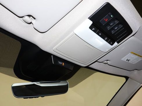 Used 2023 Nissan Rogue SV w/ SV Premium B Package FWD image 21