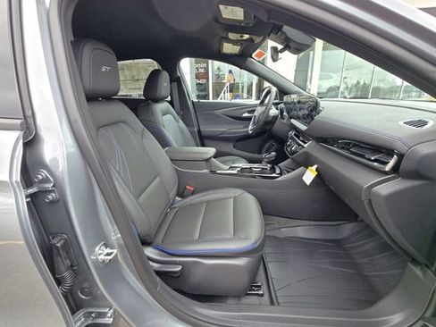 New 2026 Buick Envista Sport Touring w/ Convenience I Package FWD image 20