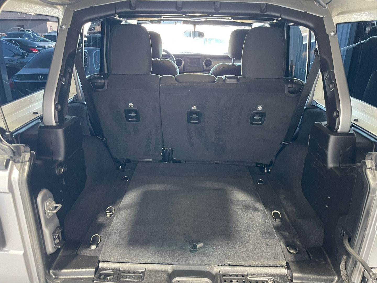 Used 2019 Jeep Wrangler Unlimited Sport S AWD/4WD image 4