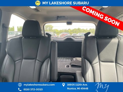 Used 2024 Subaru Ascent Touring AWD/4WD image 6