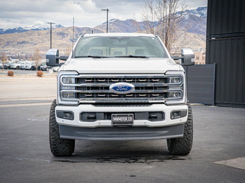 Used 2025 Ford F350 King Ranch AWD/4WD image 2