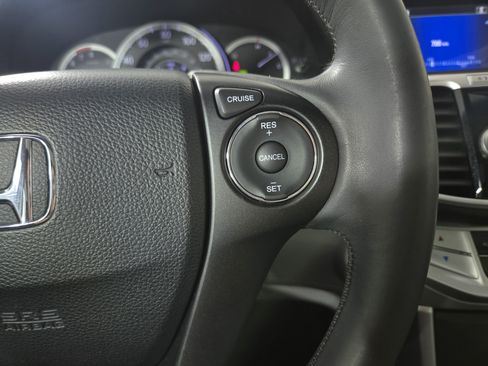 Used 2013 Honda Accord EX-L image 16