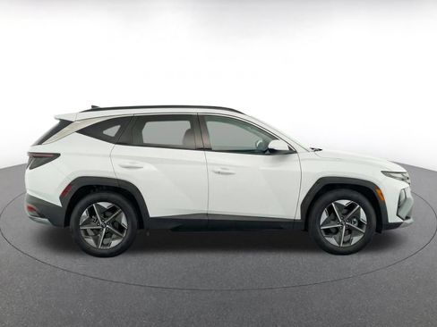 Used 2025 Hyundai Tucson SEL AWD/4WD image 9