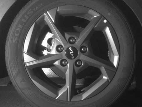 Used 2025 Kia K4 LXS image 15