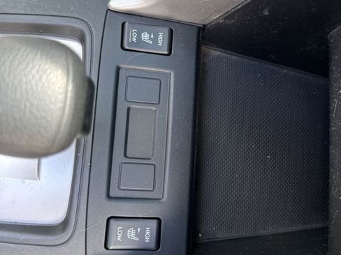 Used 2014 Subaru Forester 2.5i Premium w/ All-Weather Package image 11