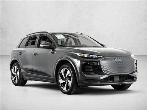 Certified 2025 Audi Q6 e-tron Premium Plus w/ Premium Plus AWD/4WD image 3