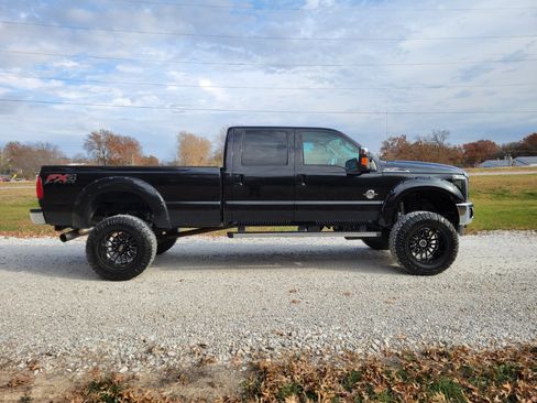 Used 2013 Ford F350 Lariat w/ Lariat Ultimate Pkg image 5