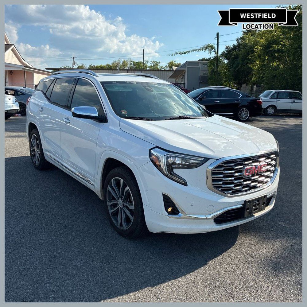 Used 2019 GMC Terrain Denali w/ Advanced Safety Package AWD/4WD image 1