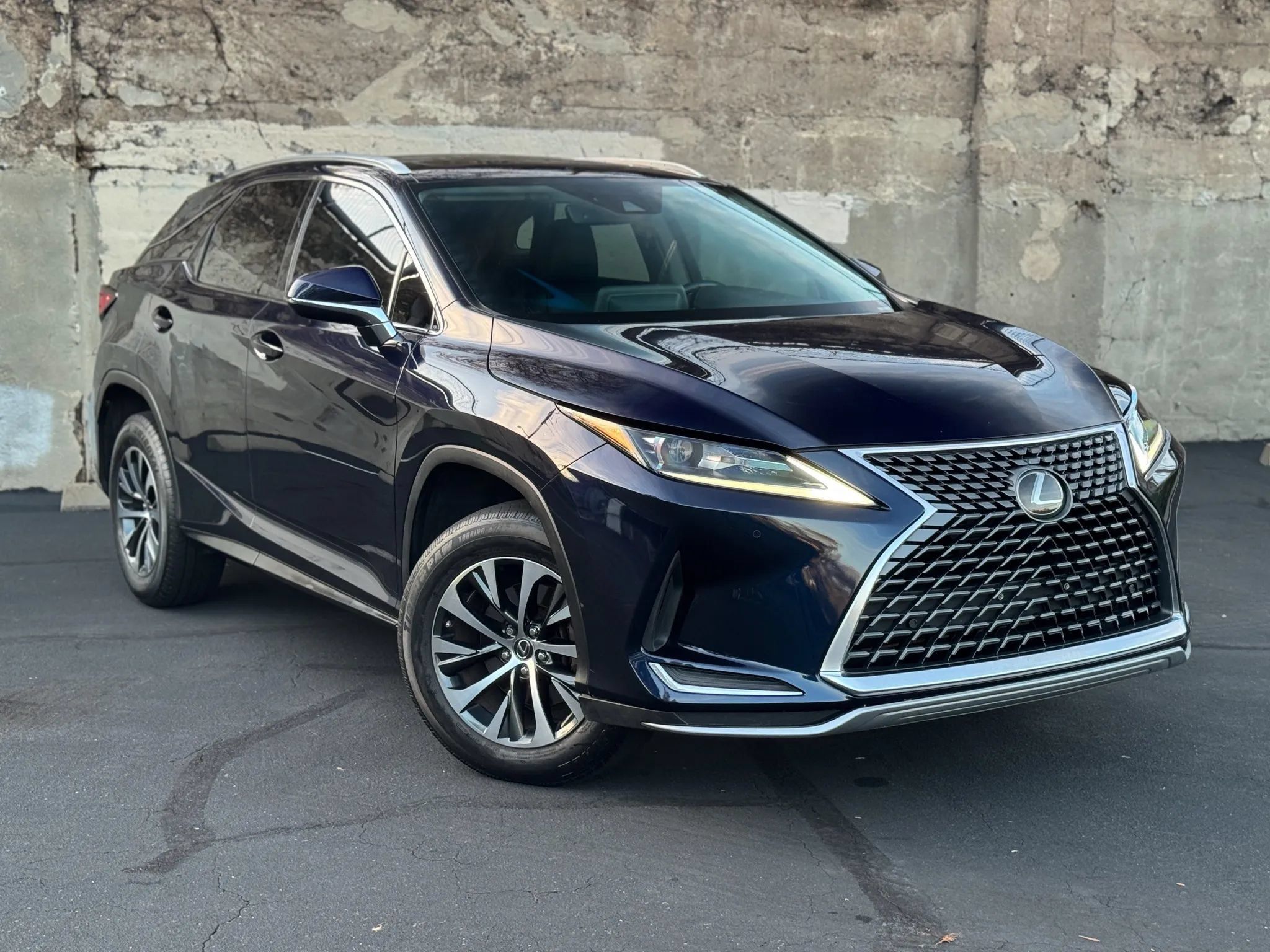 Used 2020 Lexus RX 350 AWD w/ Premium Package image 2