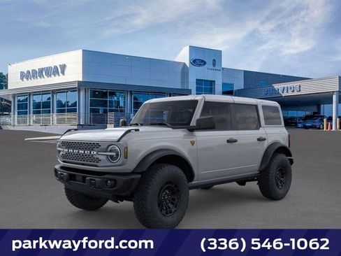 New 2026 Ford Bronco Badlands image 1