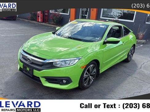 Used 2017 Honda Civic EX-T image 2
