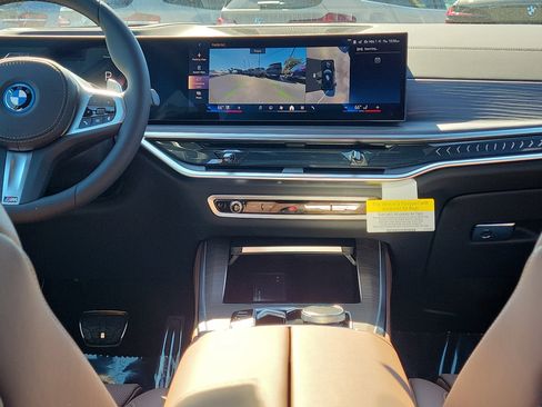 New 2026 BMW X5 xDrive50e w/ M Sport Package image 12