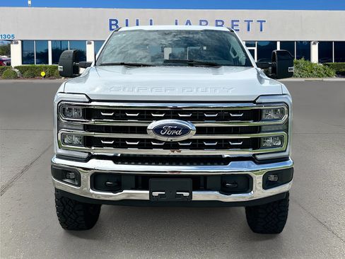 New 2026 Ford F250 4x4 Crew Cab Super Duty image 2