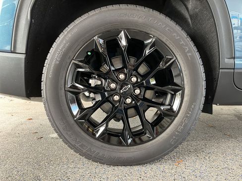 New 2026 Chevrolet Traverse LT w/ Midnight/Sport Edition image 32