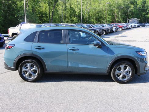 Used 2026 Honda HR-V LX image 9