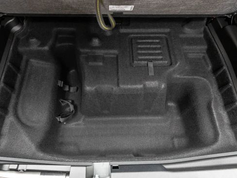 Used 2026 Mercedes-Benz E 450 4MATIC All-Terrain Wagon image 37