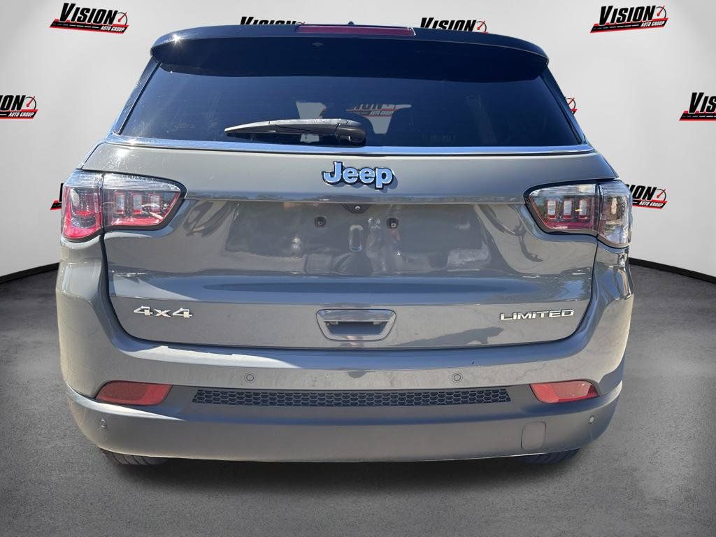 Used 2024 Jeep Compass Limited AWD/4WD image 6