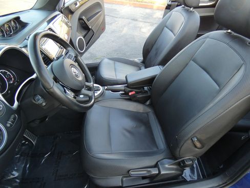 Used 2014 Volkswagen Beetle R-Line image 49