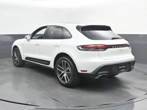 New 2026 Porsche Macan AWD/4WD image 3
