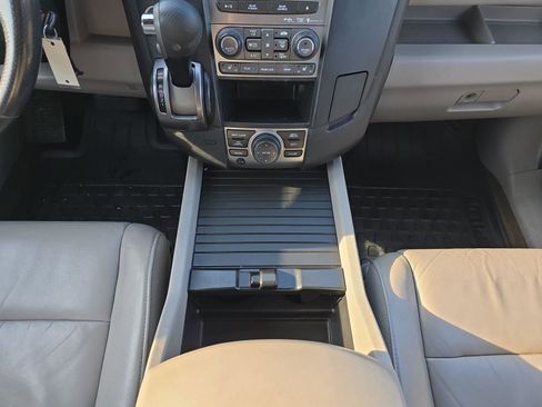 Used 2015 Honda Pilot Touring image 20