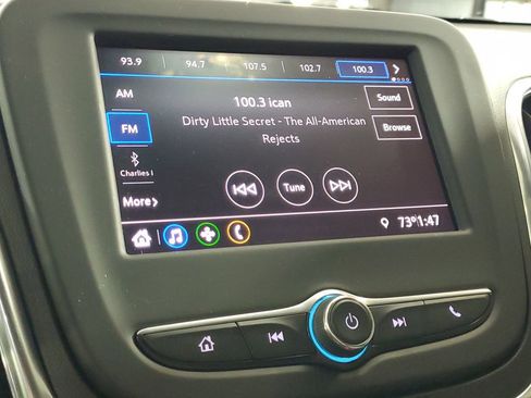 Used 2021 Chevrolet Equinox LS w/ LS Convenience Package AWD/4WD image 29
