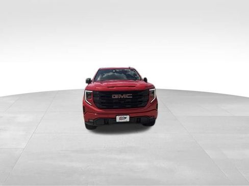 Used 2024 GMC Sierra 1500 Elevation w/ Elevation Premium Package AWD/4WD image 8