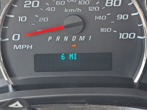 New 2025 Chevrolet Express 2500 w/ Communications Package image 28