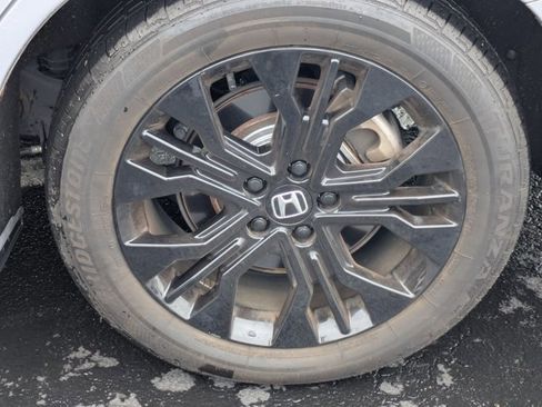 Used 2025 Honda Odyssey Sport-L image 17