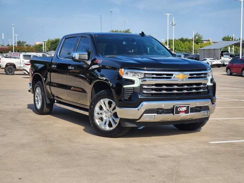 Used 2024 Chevrolet Silverado 1500 LTZ w/ LTZ Convenience Package II AWD/4WD image 2