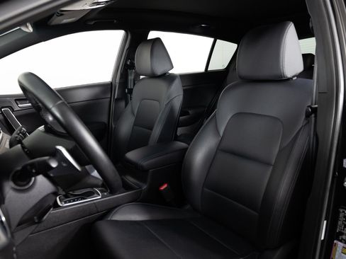 Used 2022 Kia Sportage Nightfall Edition w/ Nighfall AWD Premium Package image 17