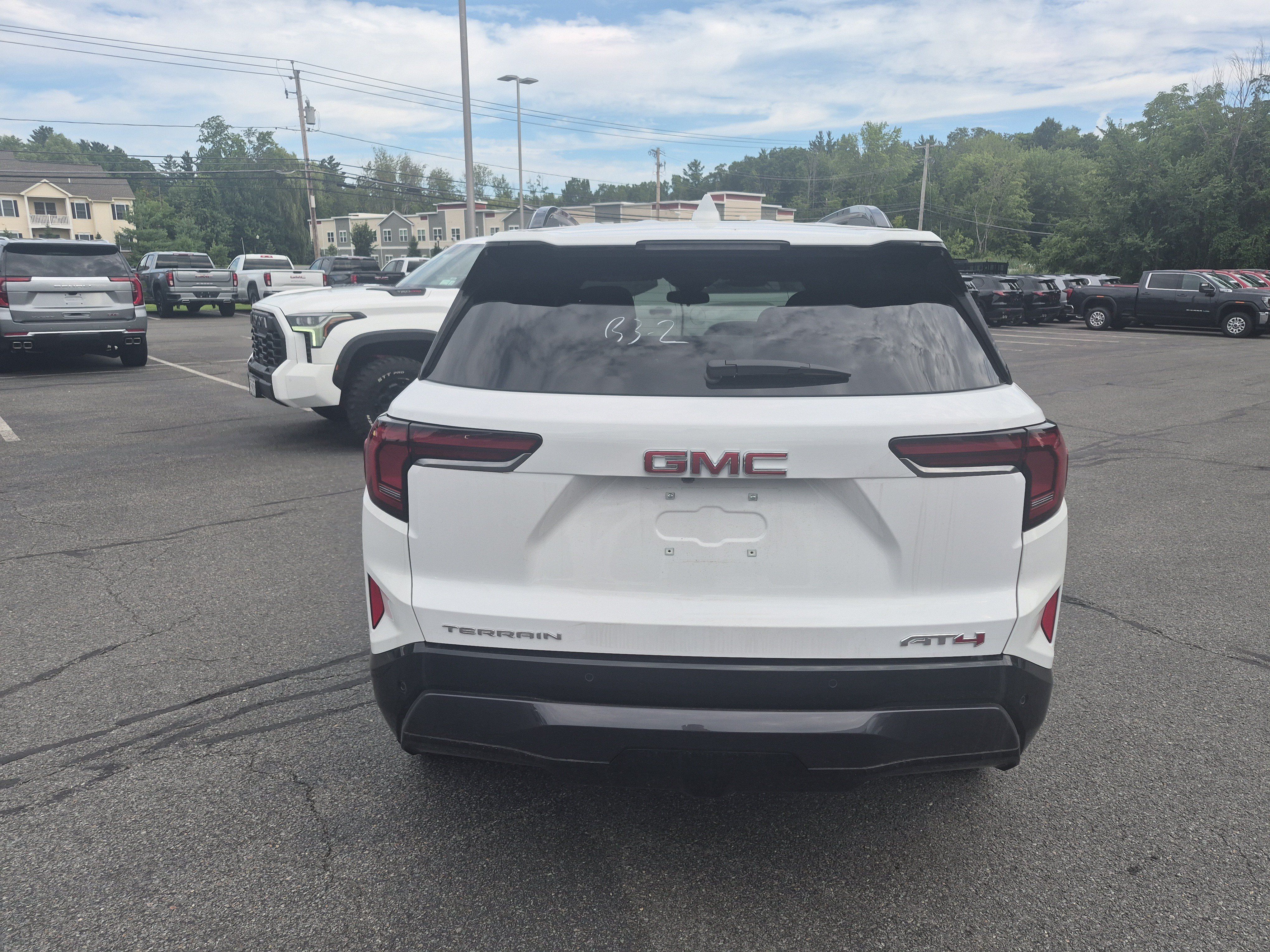 Used 2026 GMC Terrain AT4 AWD/4WD image 4