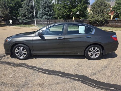 Used 2013 Honda Accord LX image 2