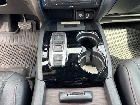 Used 2021 Honda Pilot Black Edition image 18