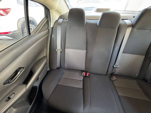 Used 2025 Nissan Sentra SV FWD image 38