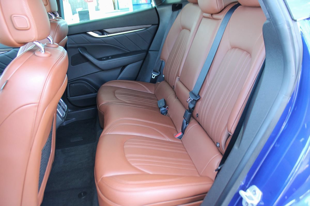 Used 2023 Maserati Levante GT AWD/4WD image 21
