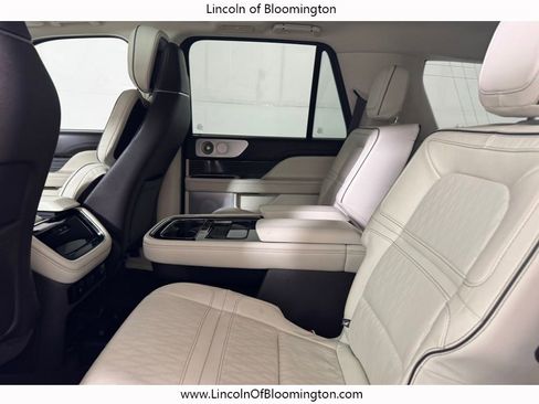 Used 2023 Lincoln Navigator Black Label AWD/4WD image 36