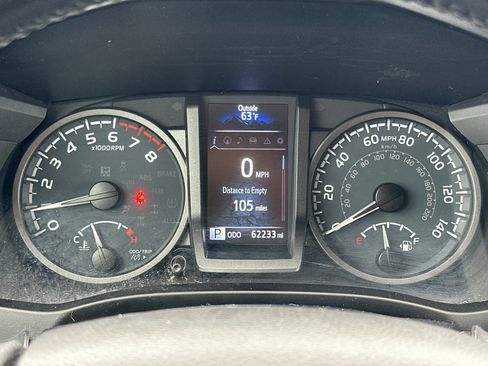 Certified 2021 Toyota Tacoma SR image 24