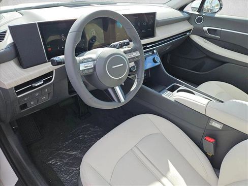 New 2026 Hyundai Sonata SEL image 9