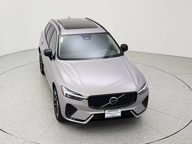 New 2026 Volvo XC60 B5 Plus w/ Protection Package Premier AWD/4WD image 14