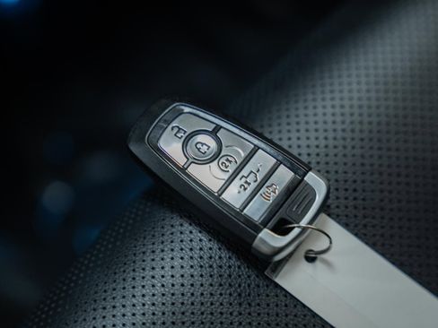 Certified 2023 Ford F150 Lariat w/ Equipment Group 502A High image 57