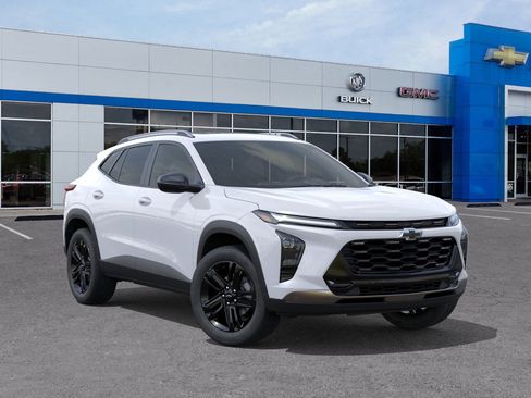 New 2026 Chevrolet Trax ACTIV w/ Sunroof Package image 7