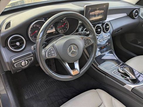 Used 2016 Mercedes-Benz C 300 4MATIC Sedan image 10