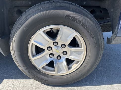 Used 2015 Chevrolet Silverado 1500 LT w/ LT Convenience Package image 7