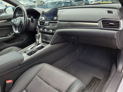 Used 2021 Honda Accord Sport image 13